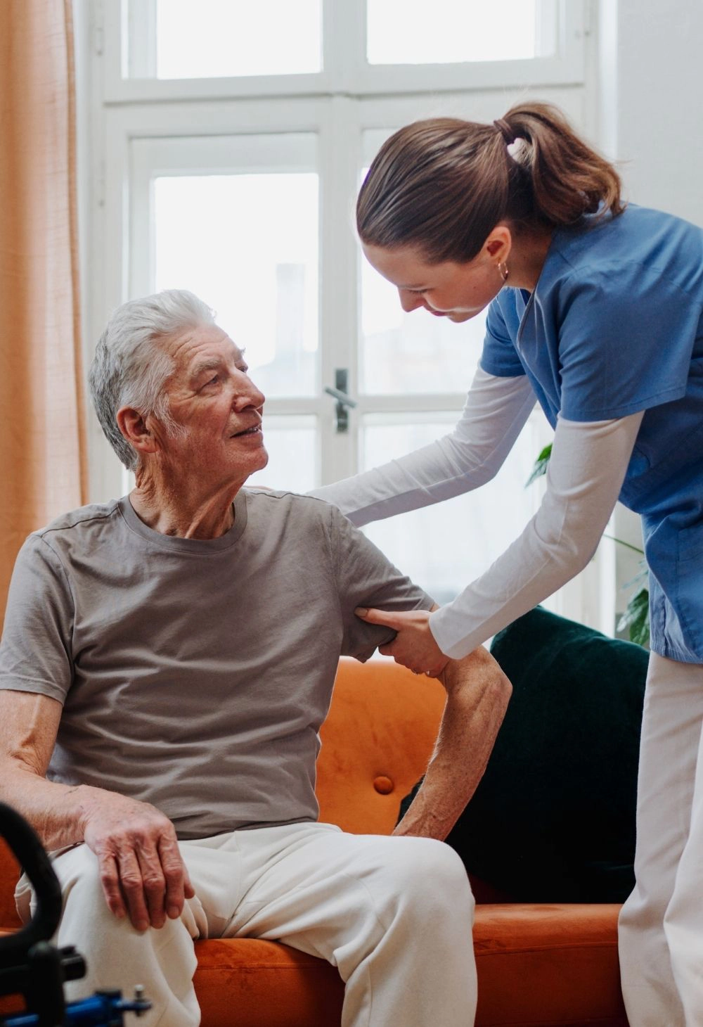 Caregiver with senior – veterans care Caregiver with senior - veterans care